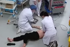 27岁小伙突发心梗，紧急抢救，这些不良生活习惯成为致命导火索