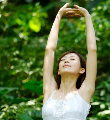 深呼吸练习 养肺防感冒 深呼吸练习 养肺防感冒