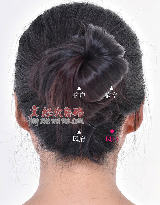 春天易发过敏性鼻炎，学学这个穴位按摩，缓解鼻炎有奇效